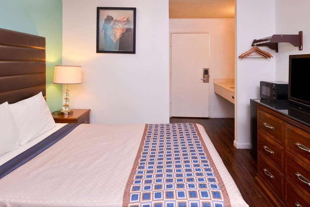 Studio 6 Suites Delano, Ca Номер фото
